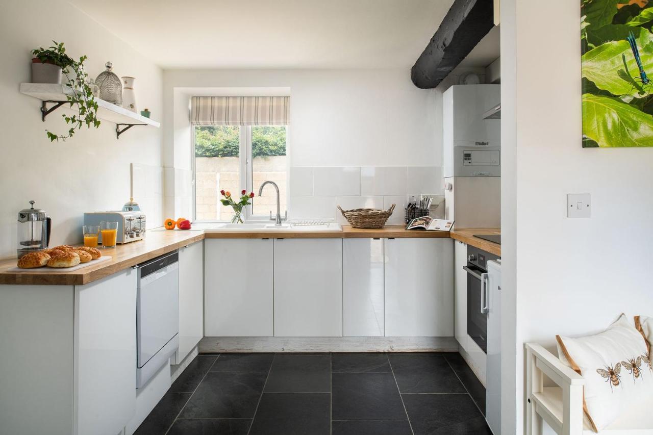 The Milking Parlour Villa Malmesbury Exterior photo
