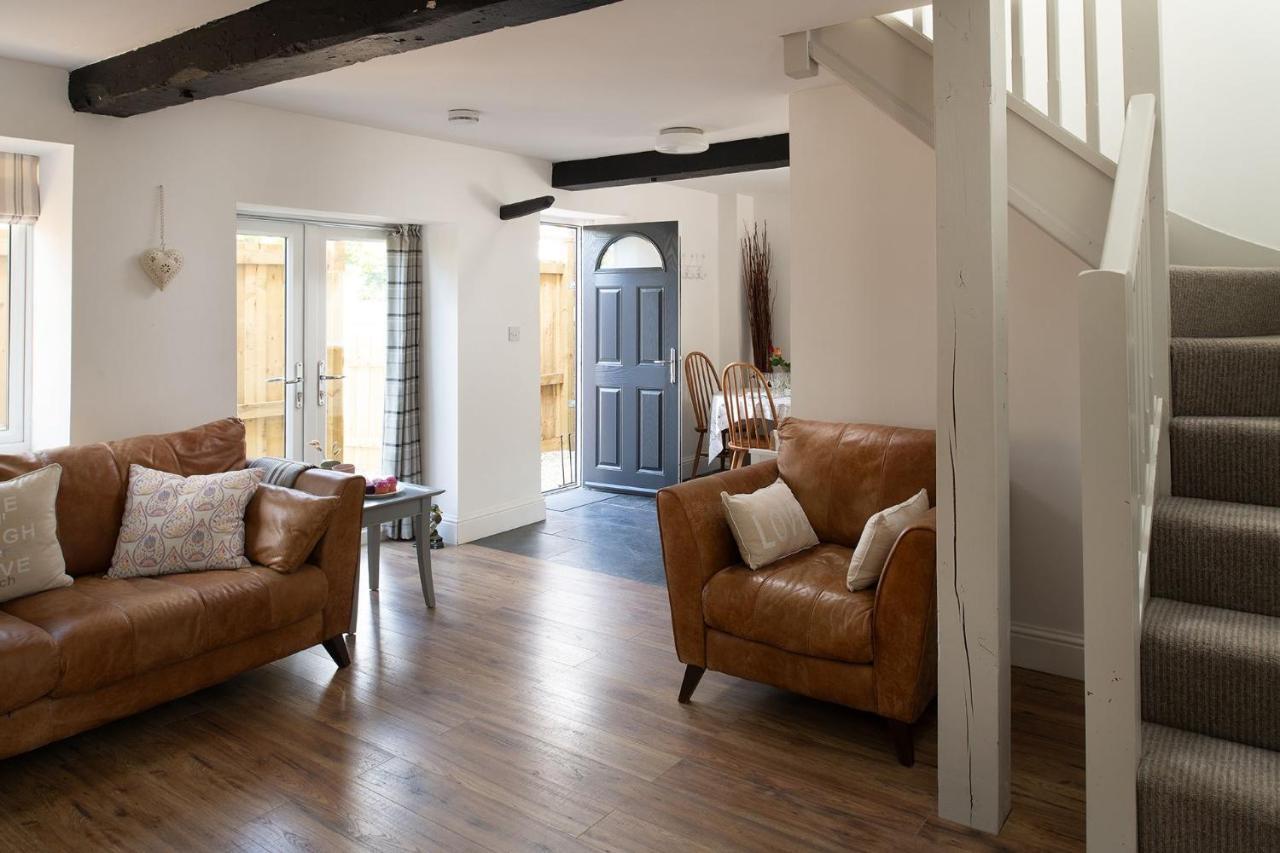 The Milking Parlour Villa Malmesbury Exterior photo